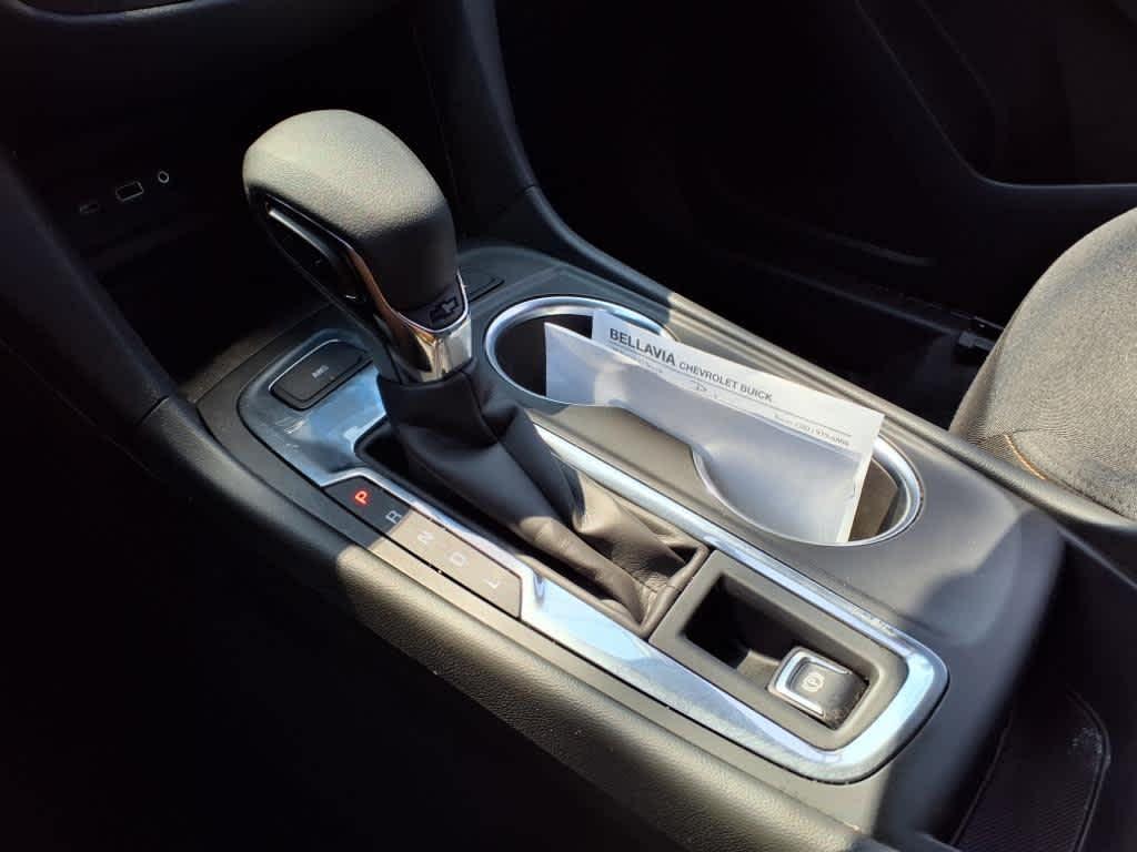 used 2022 Chevrolet Equinox car, priced at $21,995