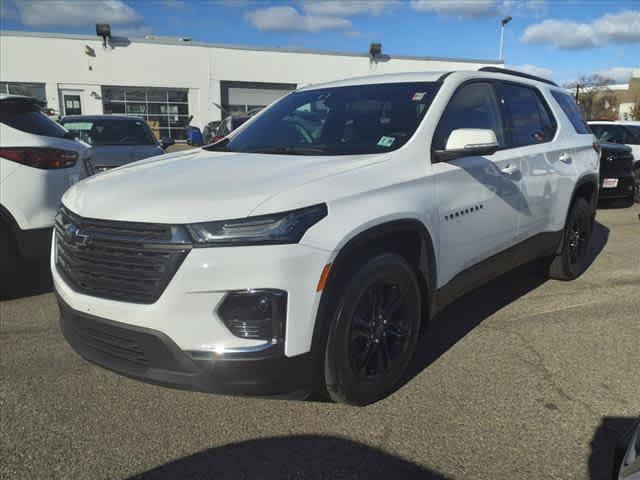 used 2023 Chevrolet Traverse car, priced at $33,995