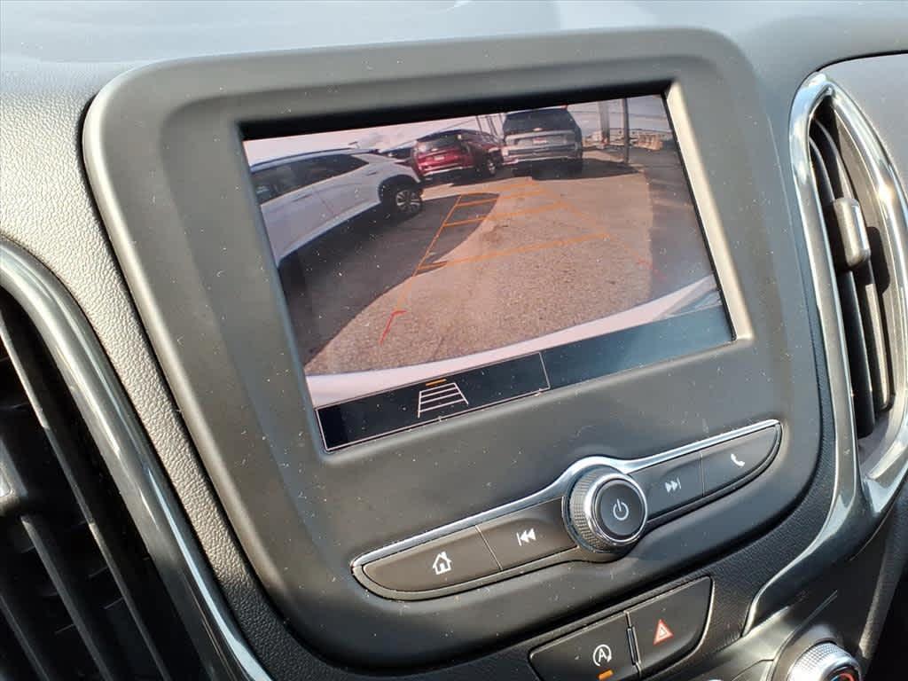 used 2022 Chevrolet Equinox car, priced at $22,488