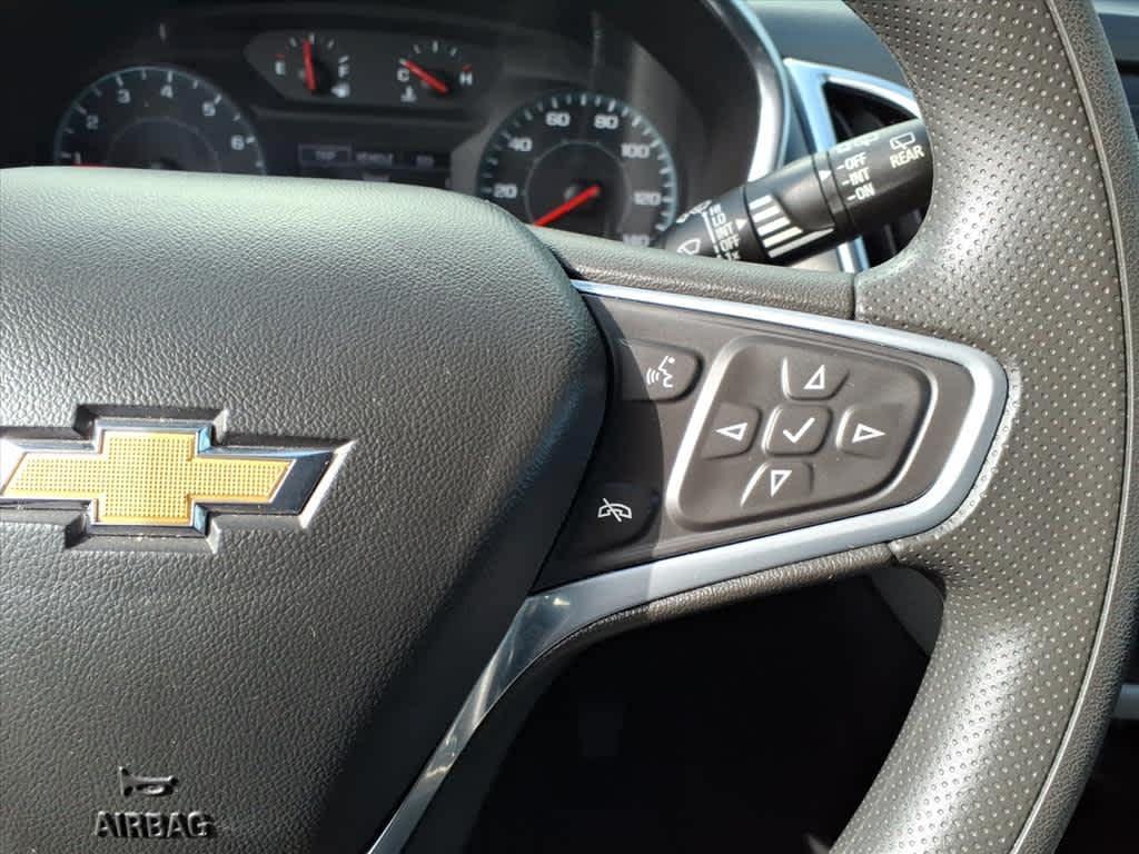 used 2022 Chevrolet Equinox car, priced at $18,995