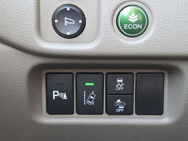 used 2018 Honda Pilot car, priced at $25,000