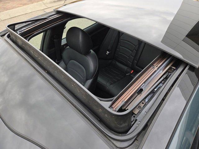 used 2022 Kia Stinger car, priced at $31,900