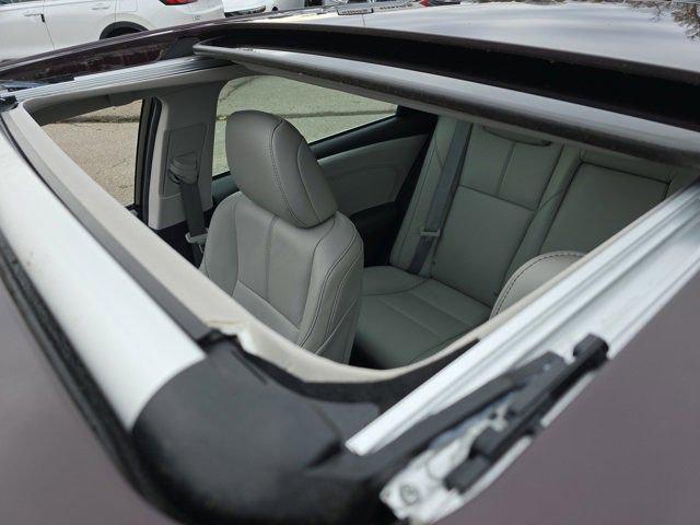 used 2018 Toyota Avalon Hybrid car, priced at $26,800