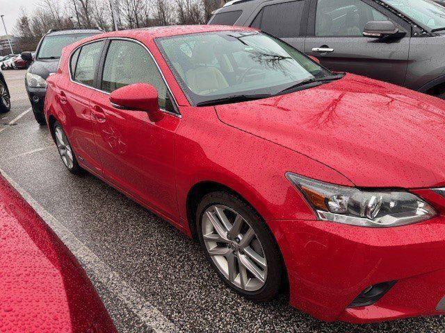 used 2014 Lexus CT 200h car, priced at $13,800