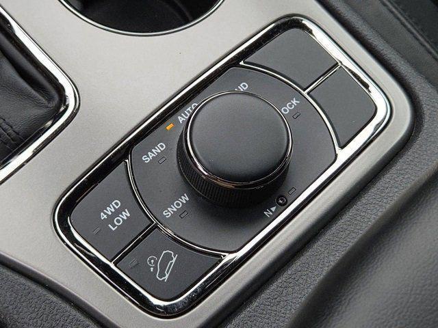 used 2021 Jeep Grand Cherokee car, priced at $26,000