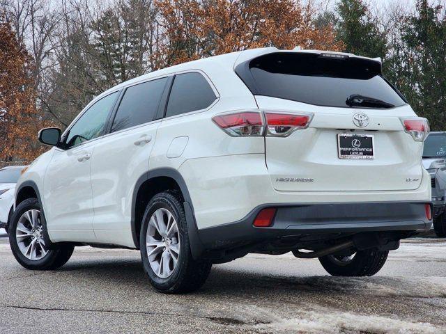 used 2015 Toyota Highlander car, priced at $16,200