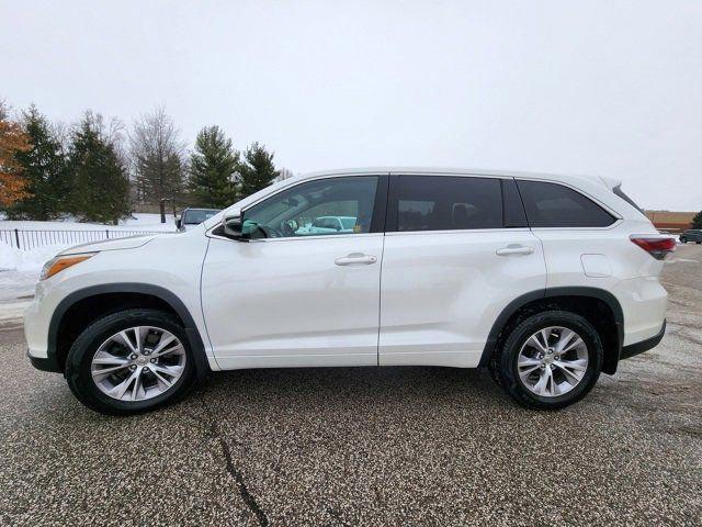 used 2015 Toyota Highlander car, priced at $16,200