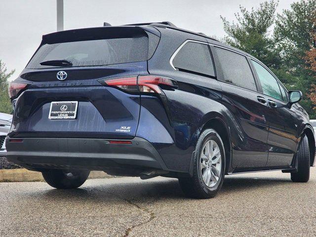 used 2022 Toyota Sienna car, priced at $42,400