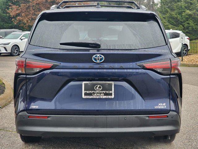 used 2022 Toyota Sienna car, priced at $42,400