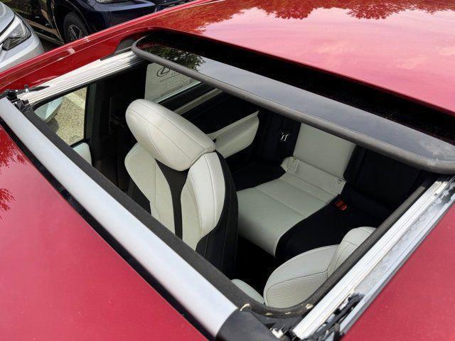 new 2025 Lexus ES 350 car, priced at $51,235