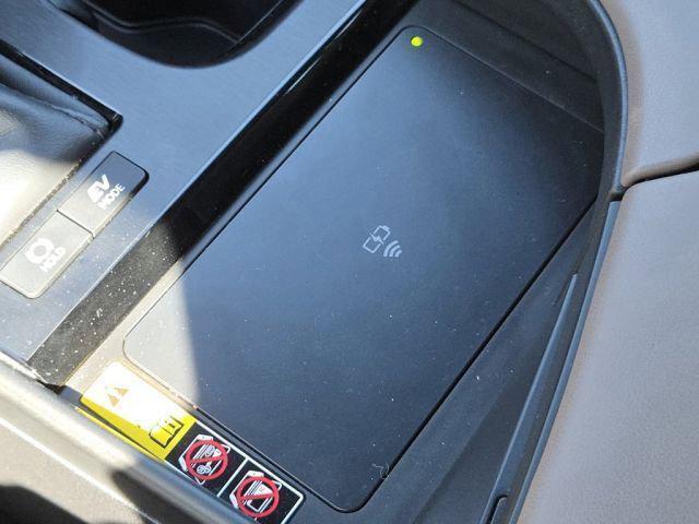 used 2023 Lexus ES 300h car, priced at $39,800