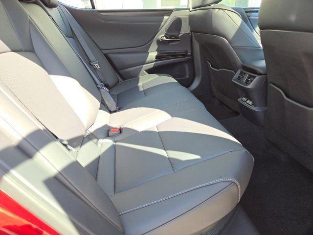 new 2025 Lexus ES 300h car, priced at $49,422