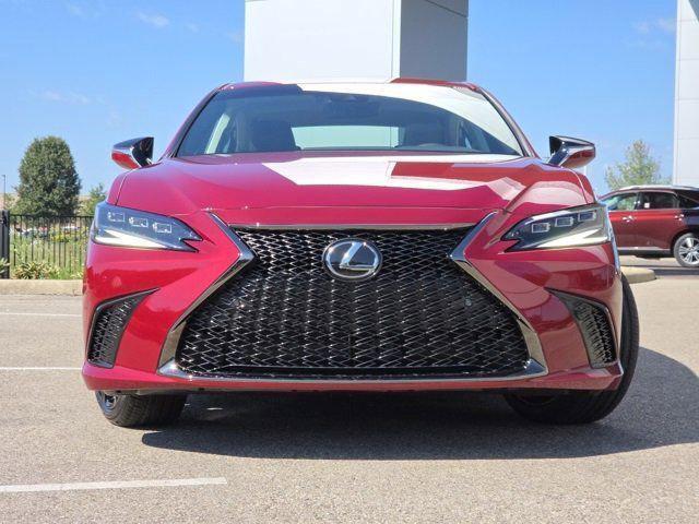 new 2025 Lexus ES 300h car, priced at $49,422