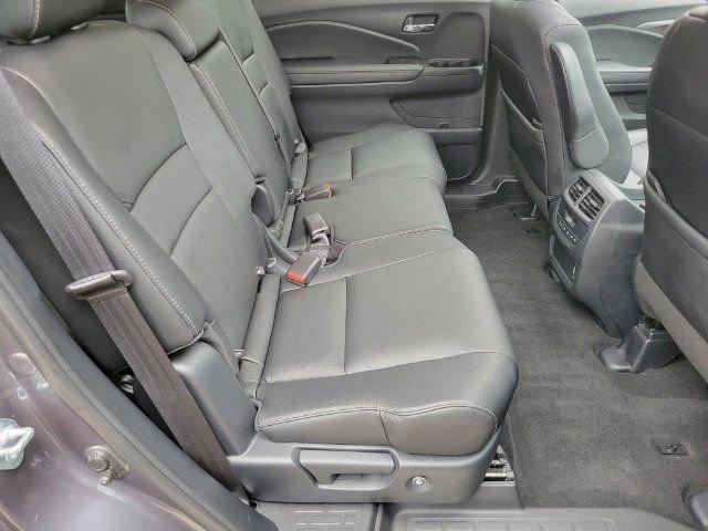 used 2022 Honda Pilot car, priced at $30,400