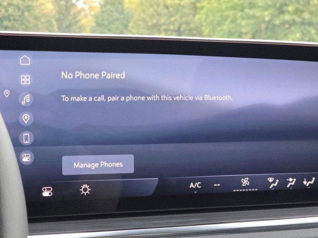 used 2025 Buick Envision car, priced at $30,900