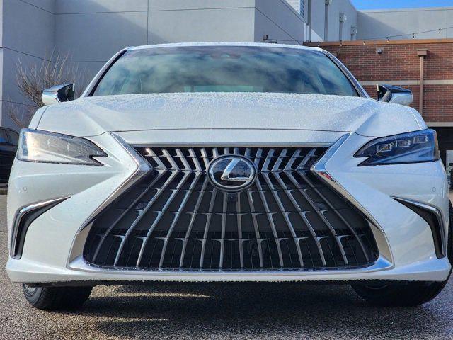 new 2025 Lexus ES 300h car, priced at $54,316