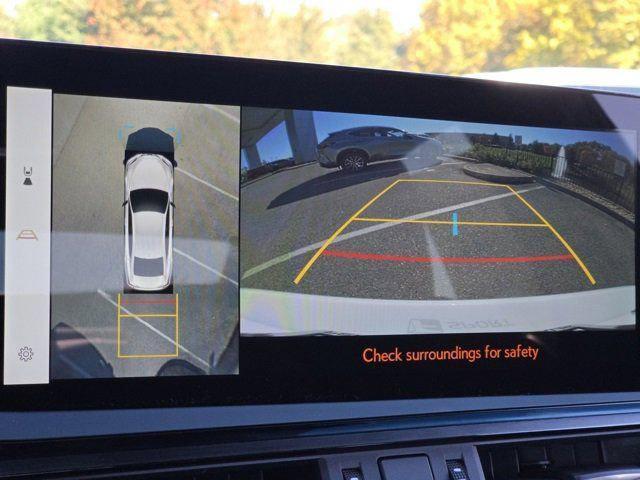 new 2025 Lexus ES 350 car, priced at $53,372