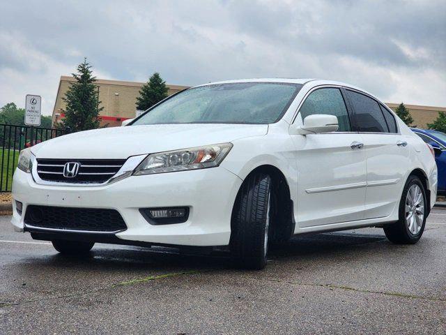 used 2015 Honda Accord car, priced at $14,600