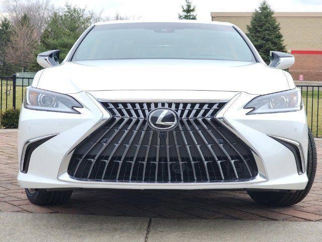 used 2024 Lexus ES 300h car, priced at $49,200