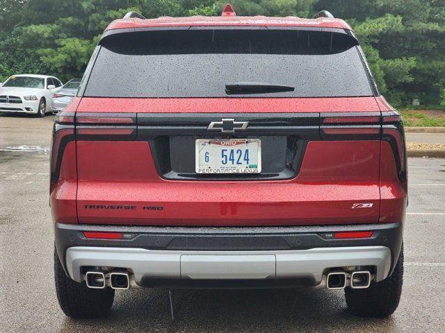 used 2025 Chevrolet Traverse car, priced at $50,100