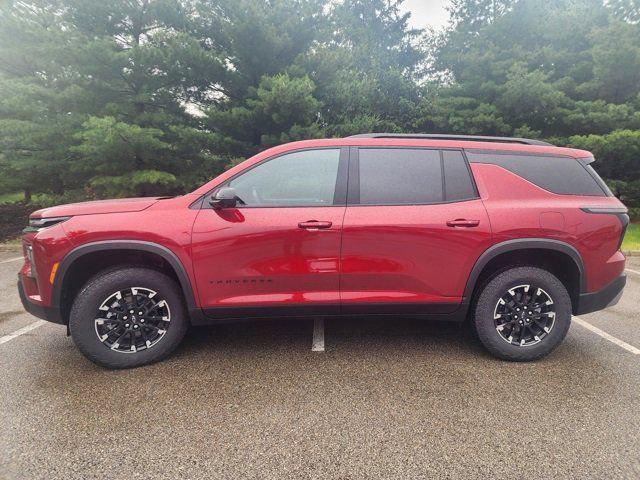 used 2025 Chevrolet Traverse car, priced at $50,100