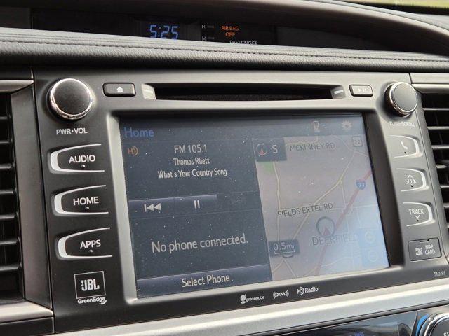 used 2019 Toyota Highlander car, priced at $27,400