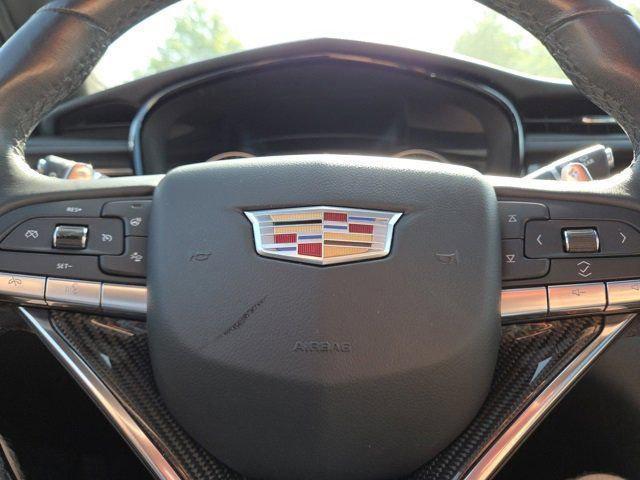 used 2020 Cadillac XT6 car, priced at $23,100