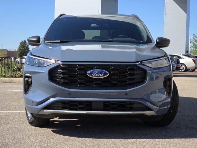 used 2024 Ford Escape car, priced at $22,900