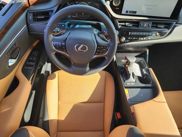 new 2025 Lexus ES 300h car, priced at $48,140