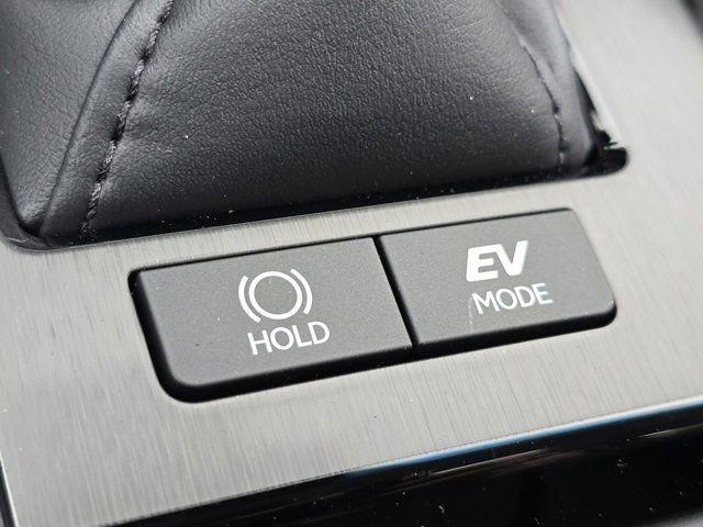 new 2025 Lexus ES 300h car, priced at $50,750
