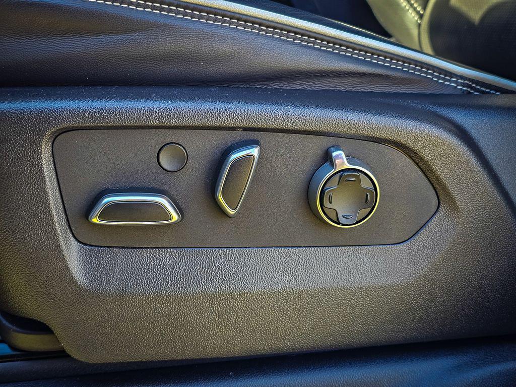 used 2024 GMC Sierra 1500 car, priced at $67,900