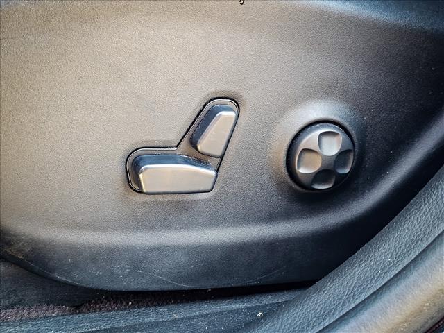 used 2019 Jeep Cherokee car, priced at $17,900