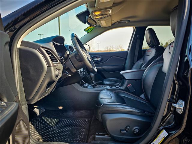 used 2019 Jeep Cherokee car, priced at $17,900