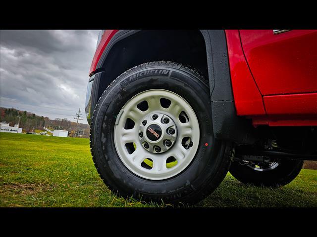 new 2025 GMC Sierra 2500 car, priced at $55,615