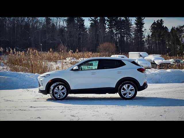 new 2025 Buick Encore GX car, priced at $26,030