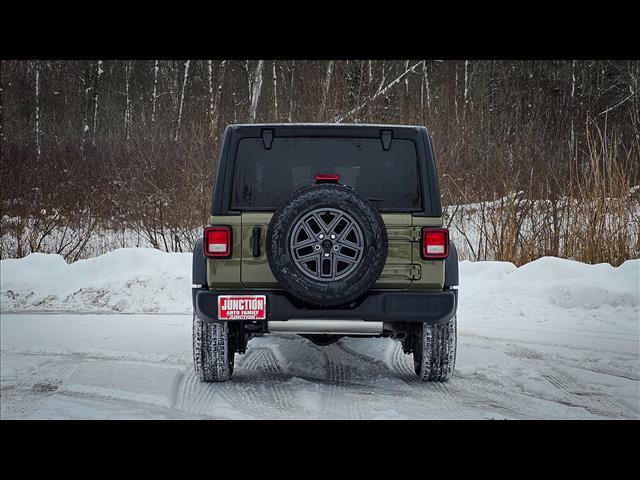 new 2025 Jeep Wrangler car, priced at $45,525