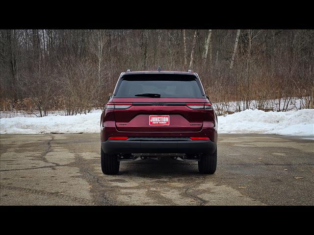 new 2025 Jeep Grand Cherokee car, priced at $48,332