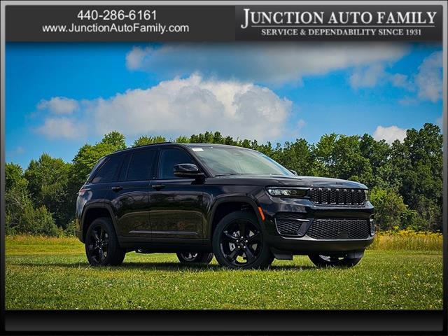 new 2025 Jeep Grand Cherokee car, priced at $43,537