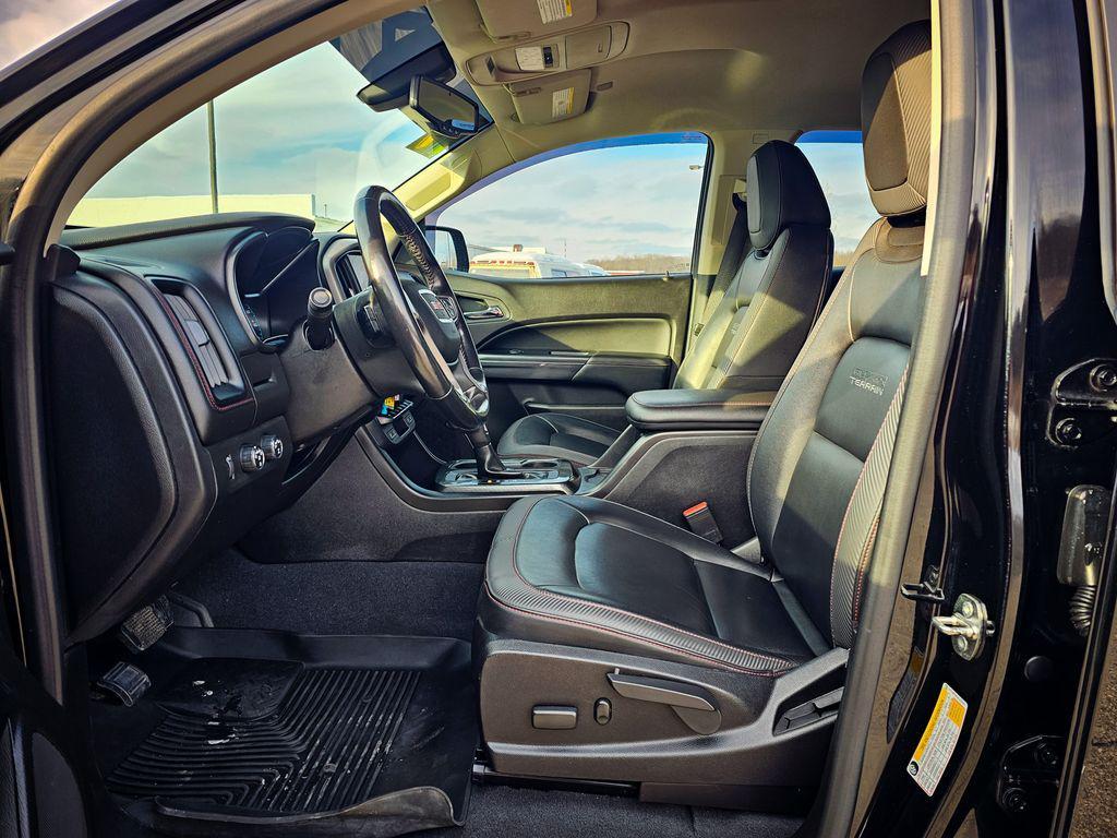 used 2019 GMC Canyon car, priced at $26,900