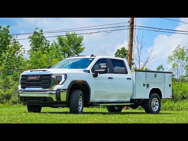 new 2024 GMC Sierra 3500 car, priced at $77,014