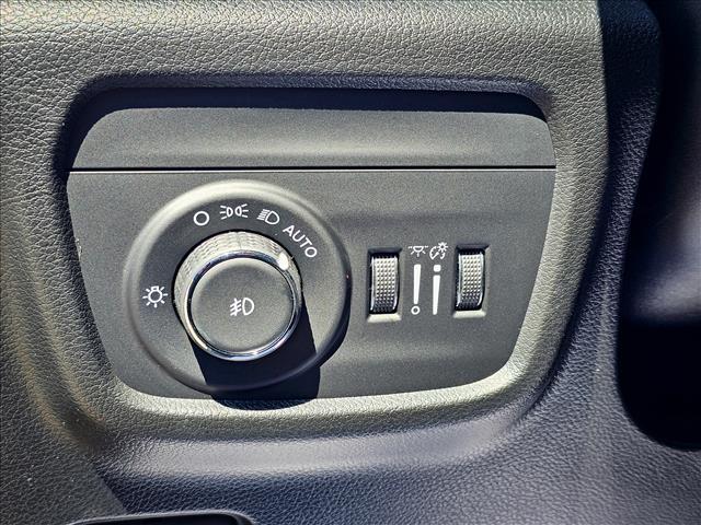 new 2025 Jeep Grand Cherokee car, priced at $50,469