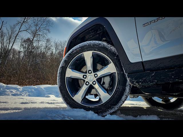 new 2025 Jeep Grand Cherokee car, priced at $50,384