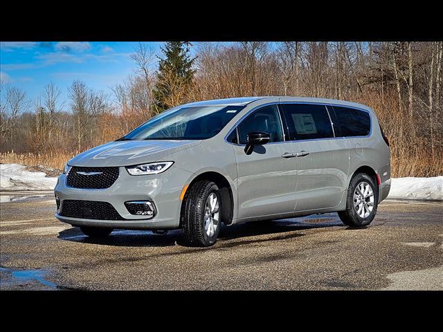 new 2025 Chrysler Pacifica car, priced at $42,871