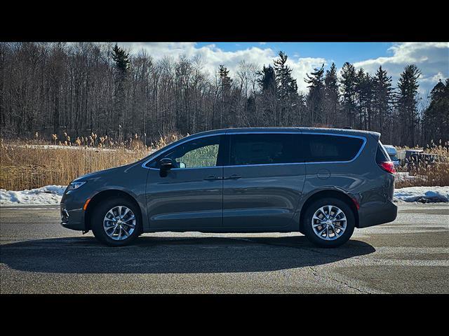 new 2025 Chrysler Pacifica car, priced at $42,871