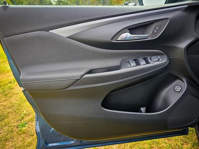 new 2026 Buick Envista car, priced at $28,080