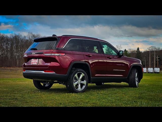 new 2025 Jeep Grand Cherokee car, priced at $45,486