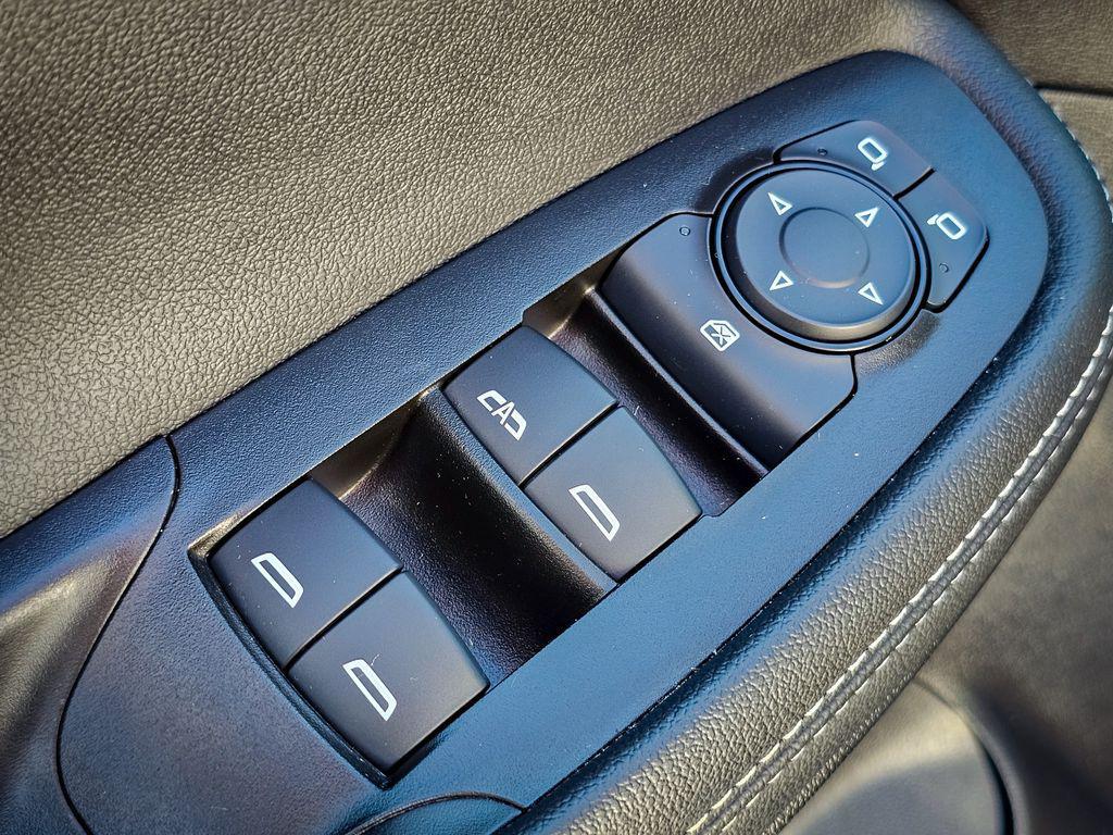 used 2023 Buick Encore GX car, priced at $22,900