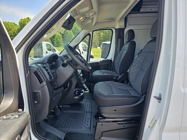 new 2024 Ram ProMaster 2500 car, priced at $39,979