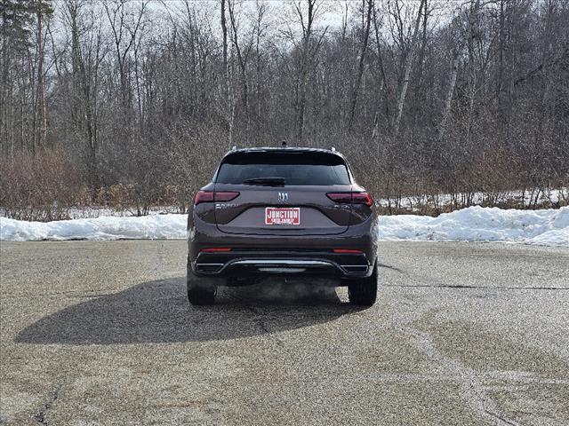 new 2025 Buick Envision car, priced at $39,985