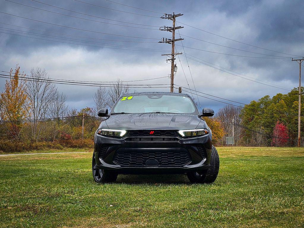 used 2024 Dodge Hornet car, priced at $22,900